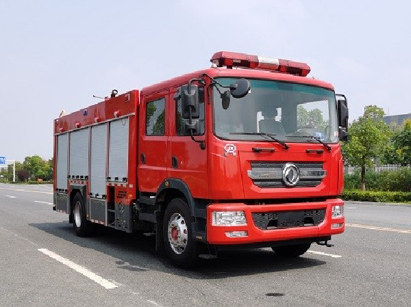 東風(fēng)7噸水罐消防車 東風(fēng)7噸水罐消防車