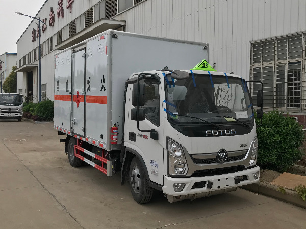 福田奧鈴易燃?xì)怏w廂式運(yùn)輸車 福田奧鈴易燃?xì)怏w廂式運(yùn)輸車