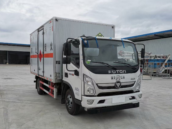 奧鈴新捷運(yùn)易燃?xì)怏w運(yùn)輸車 奧鈴新捷運(yùn)易燃?xì)怏w運(yùn)輸車
