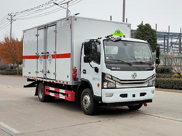 東風(fēng)5米1毒性物品廂式運(yùn)輸車 東風(fēng)5米1毒性物品廂式運(yùn)輸車