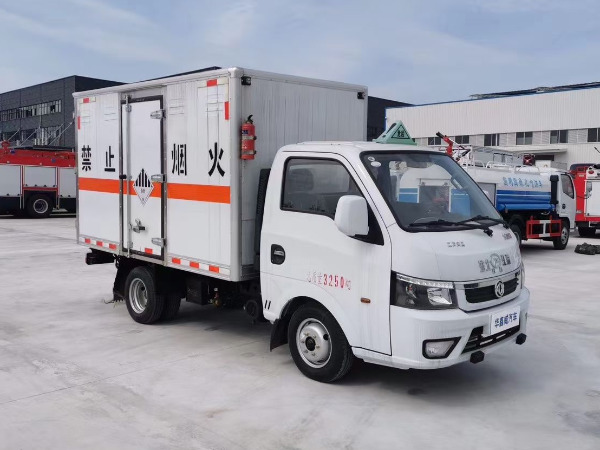 東風(fēng)途逸雜項物品廂式運輸車 東風(fēng)途逸雜項物品廂式運輸車