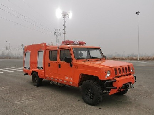 四驅(qū)遠(yuǎn)程供水管線(xiàn)車(chē)