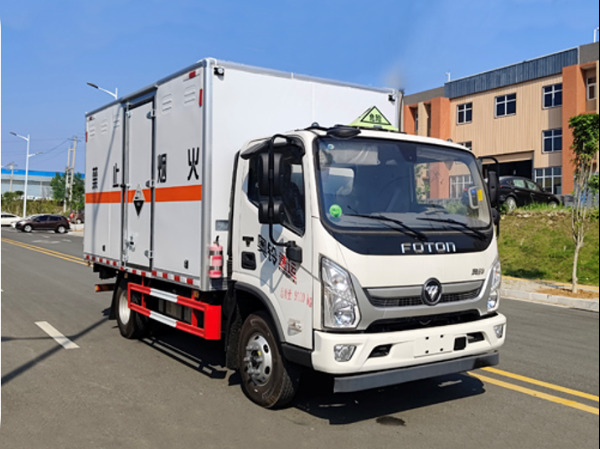 奧鈴5噸腐蝕性物品廂式運(yùn)輸車(chē)