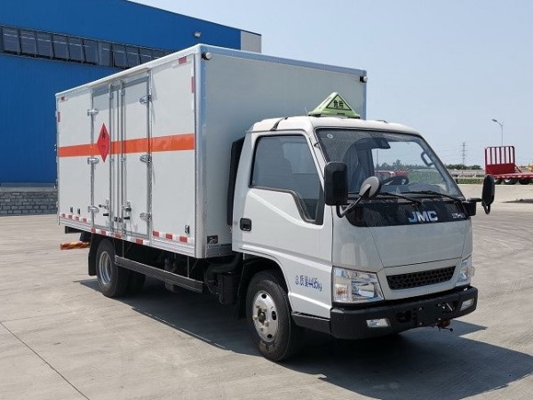 江鈴易燃?xì)怏w廂式運(yùn)輸車 江鈴易燃?xì)怏w廂式運(yùn)輸車